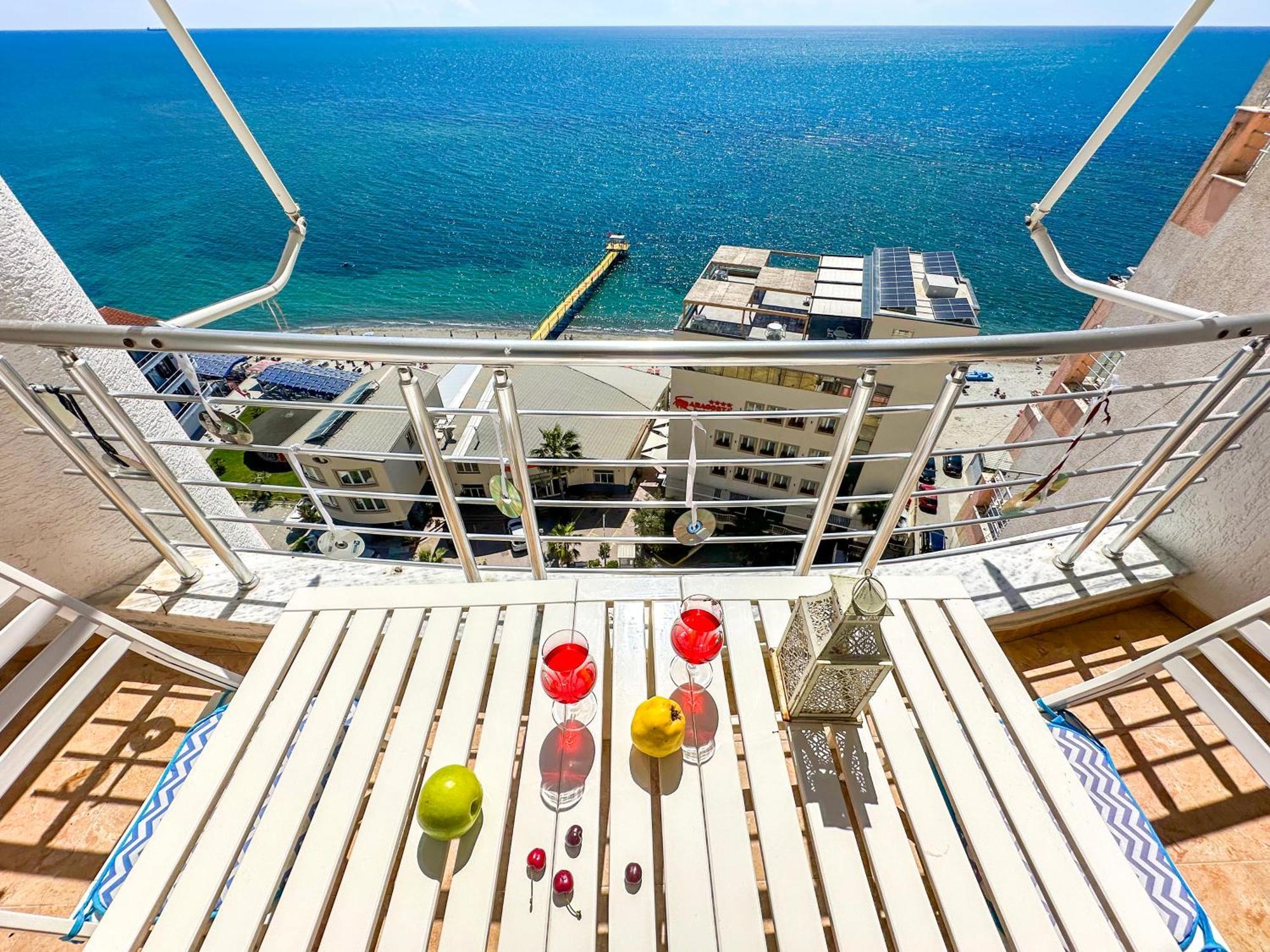 Blue Horizont * Durrës